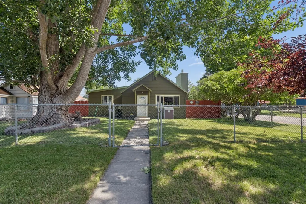 1145 7th Avenue E Kalispell MT 59901