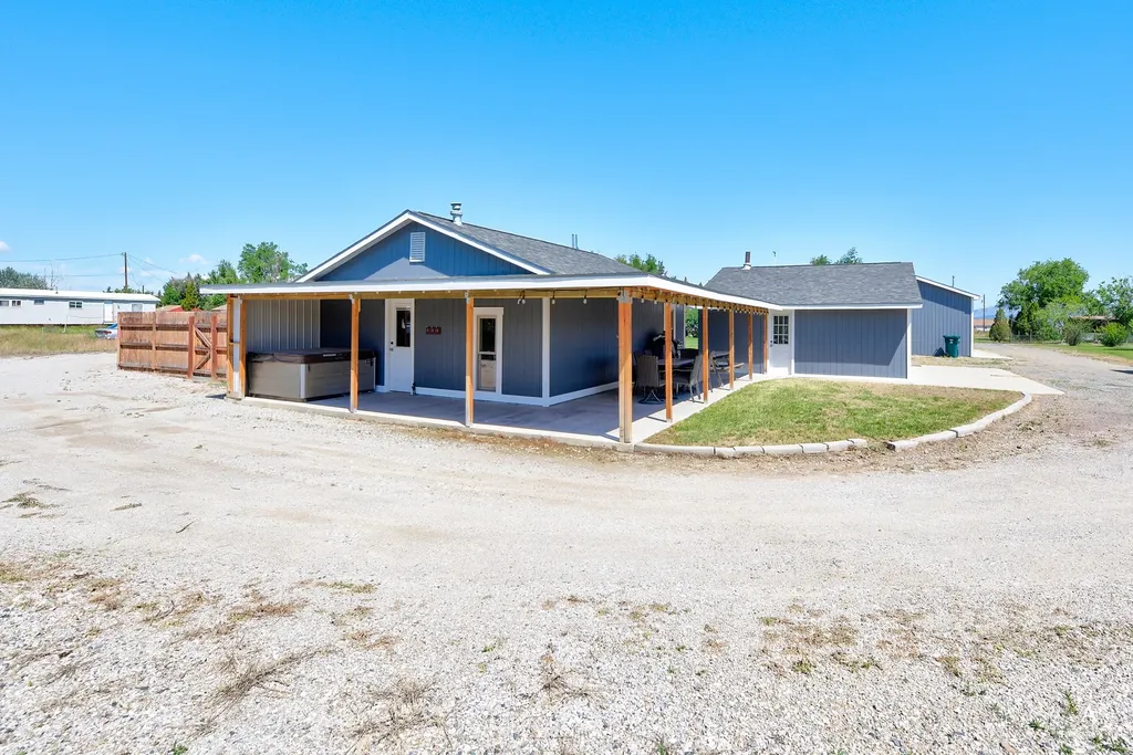 3341 Lanning Road East Helena MT 59635