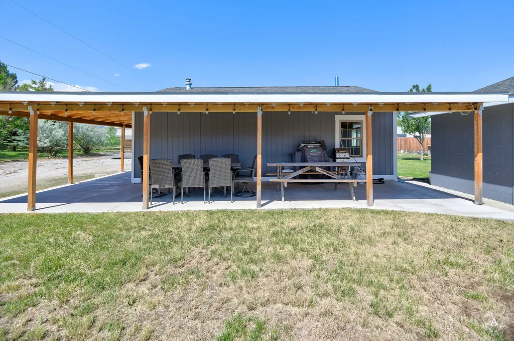 3341 Lanning Road East Helena MT 59635
