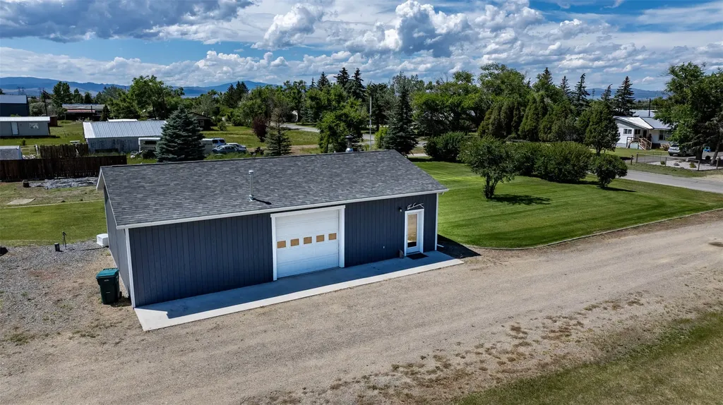 3341 Lanning Road East Helena MT 59635