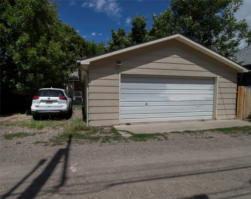 806 1st Avenue SW Great Falls MT 59404