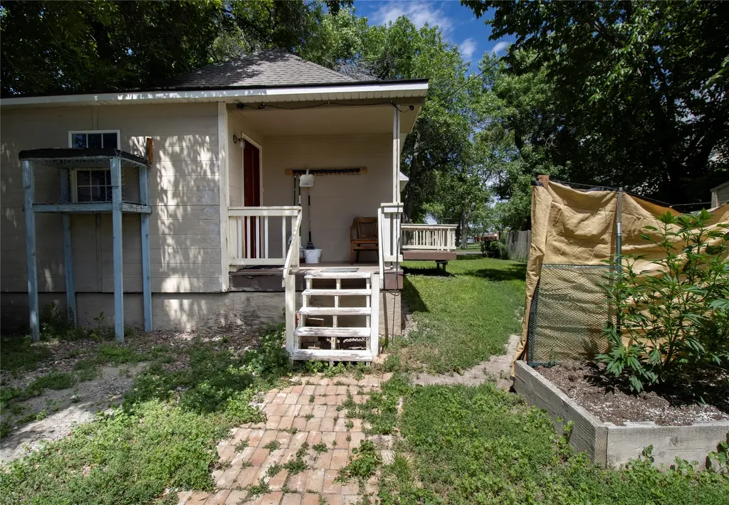 806 1st Avenue SW Great Falls MT 59404