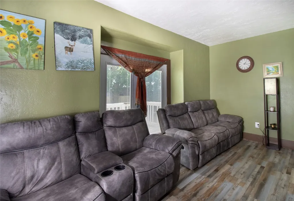 806 1st Avenue SW Great Falls MT 59404