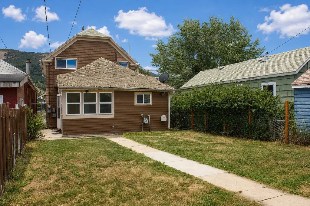 608 E Commercial Avenue Anaconda MT 59711