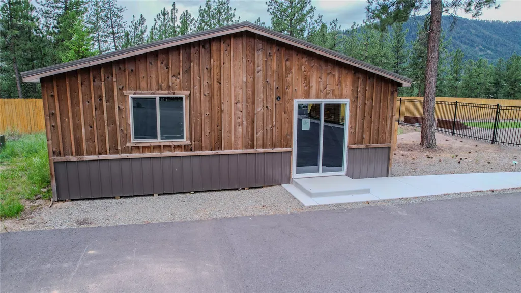 313 Shyrock Loop Drive Superior MT 59872