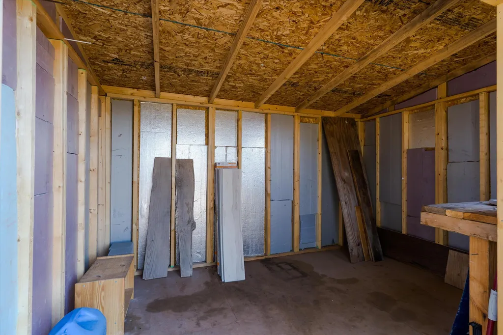 18 Lookout Lane Plains MT 59859