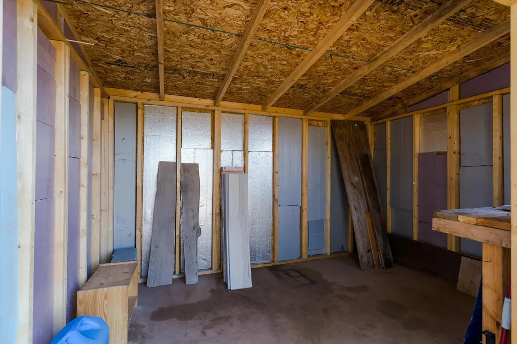 18 Lookout Lane Plains MT 59859