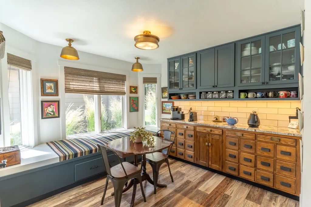77 Golf Terrace Bigfork MT 59911