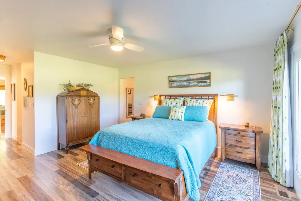 77 Golf Terrace Bigfork MT 59911