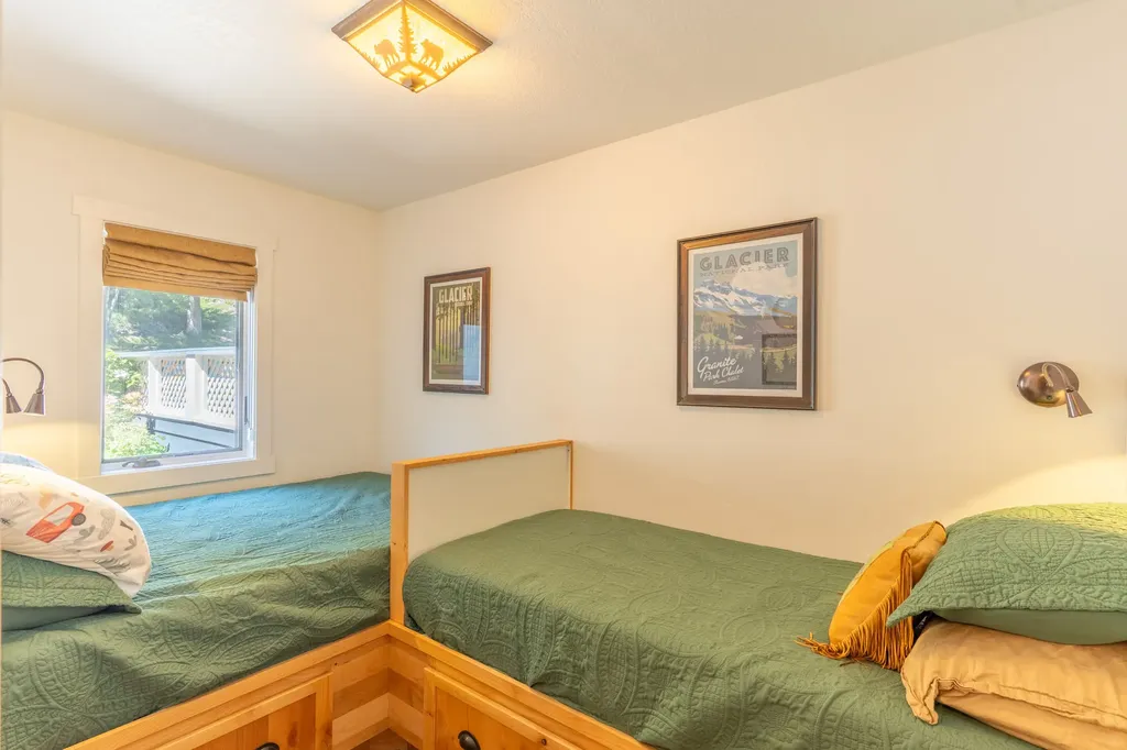 77 Golf Terrace Bigfork MT 59911