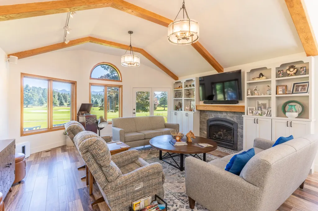 77 Golf Terrace Bigfork MT 59911