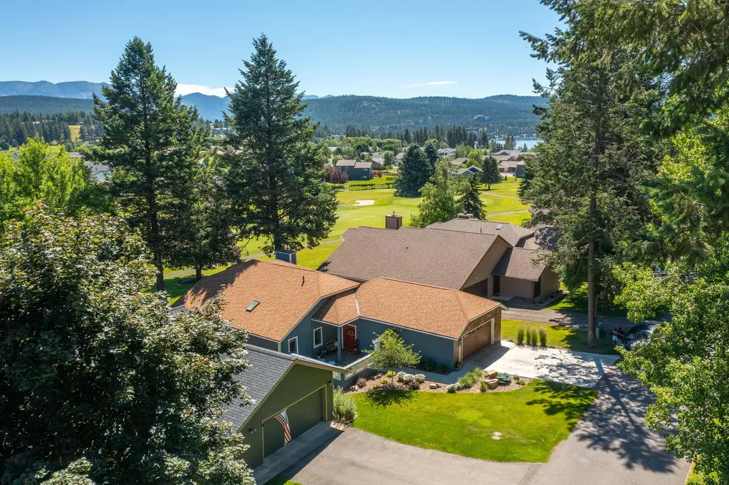 77 Golf Terrace Bigfork MT 59911