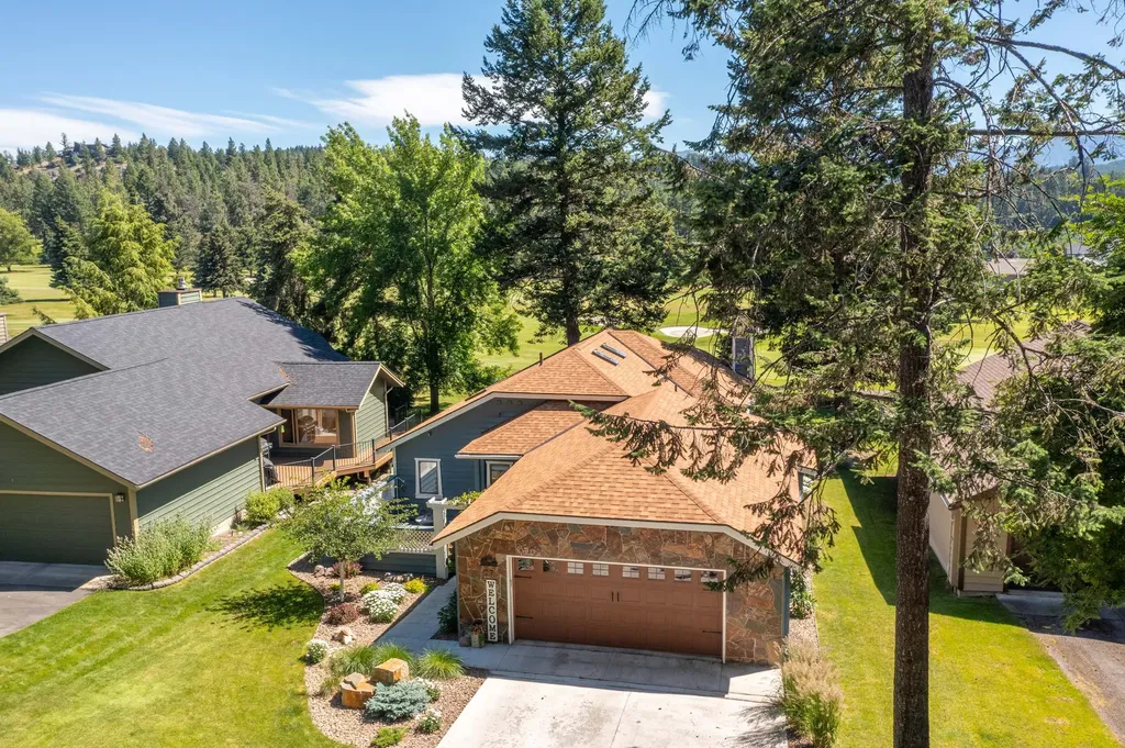 77 Golf Terrace Bigfork MT 59911