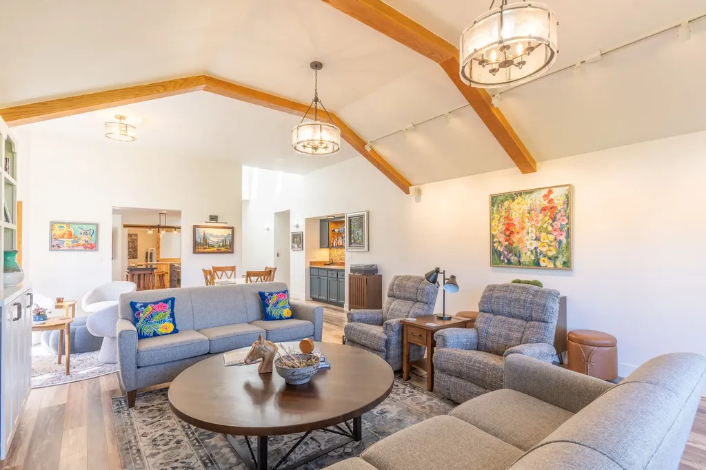 77 Golf Terrace Bigfork MT 59911