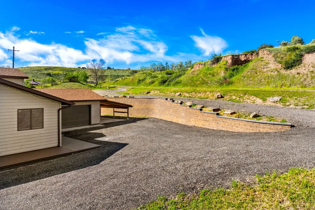 471 Flood Road Great Falls MT 59404