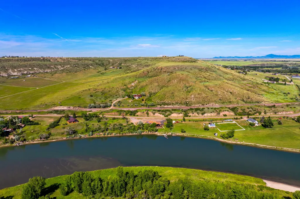 471 Flood Road Great Falls MT 59404