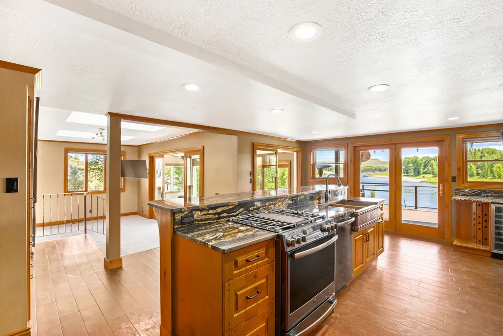 471 Flood Road Great Falls MT 59404