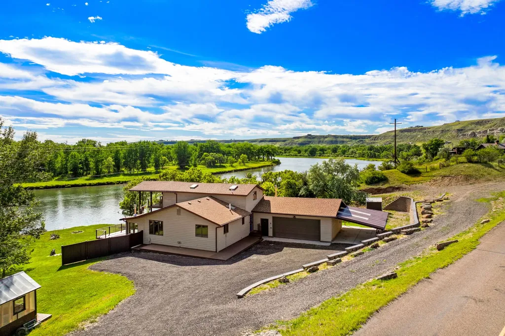 471 Flood Road Great Falls MT 59404