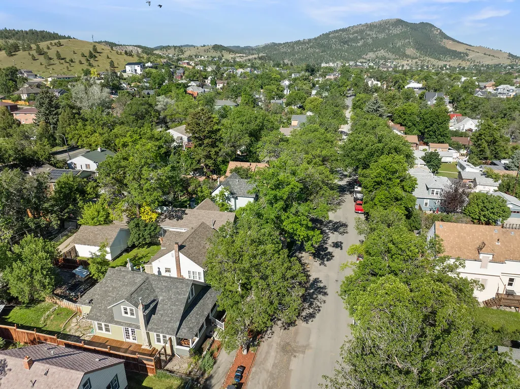1053 Breckenridge Street Helena MT 59601