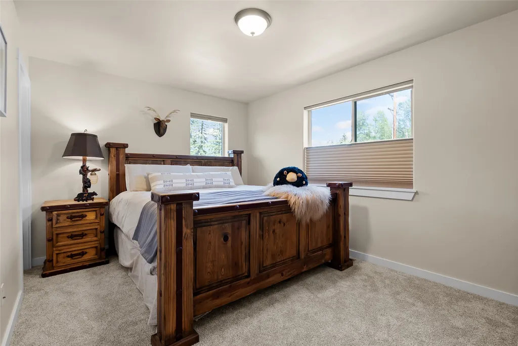 789 Aspen Grove Street Whitefish MT 59937