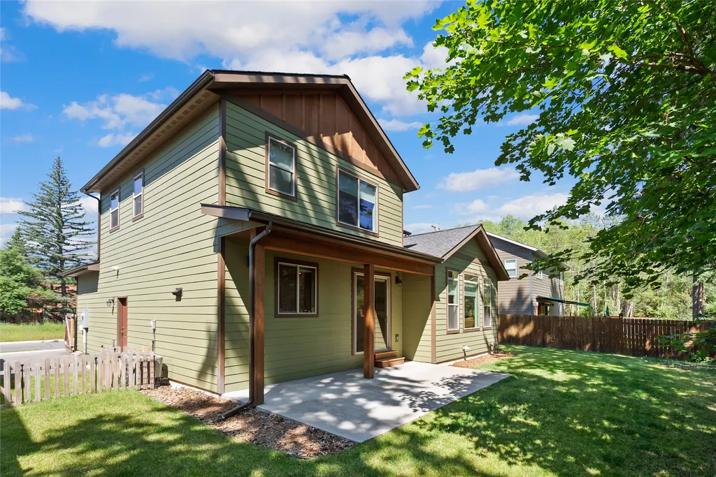 789 Aspen Grove Street Whitefish MT 59937