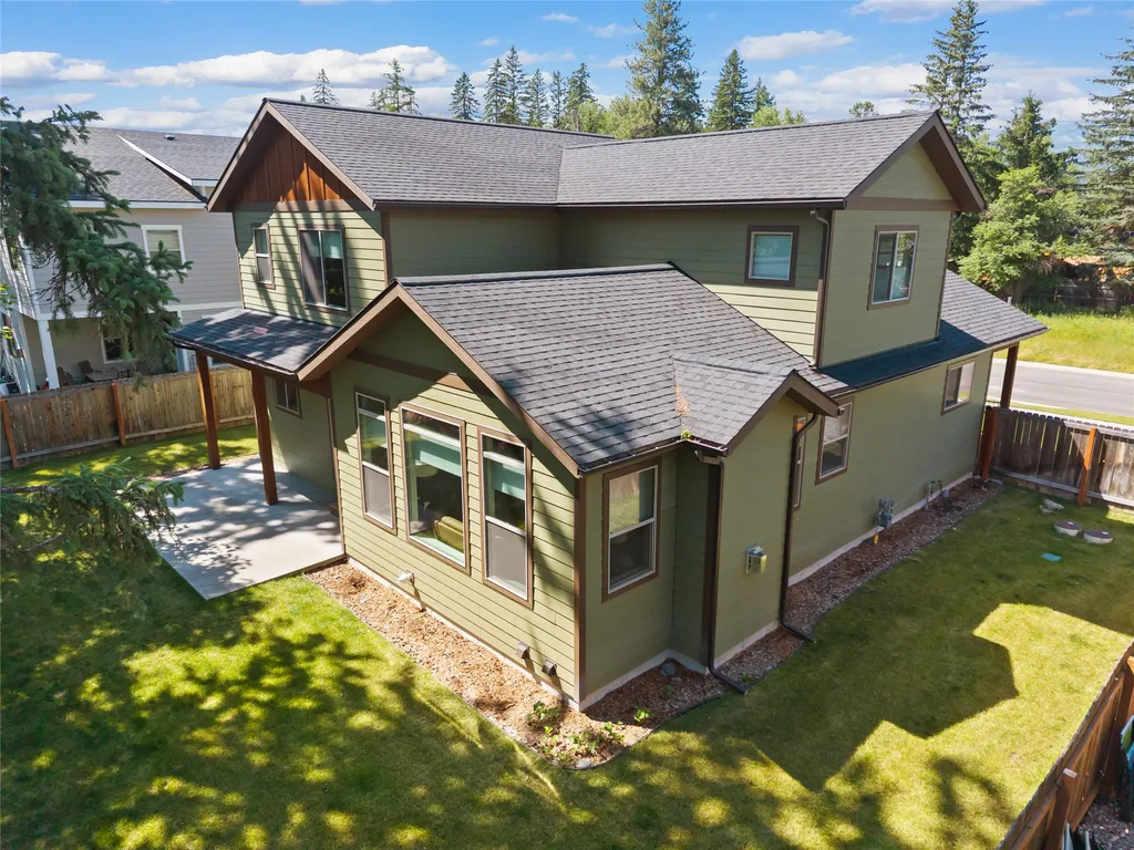 789 Aspen Grove Street Whitefish MT 59937