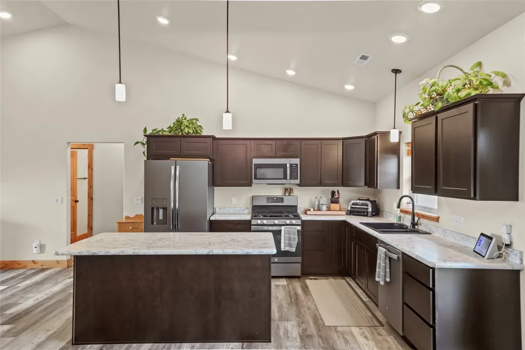 405 Sheffield Court Cascade MT 59421