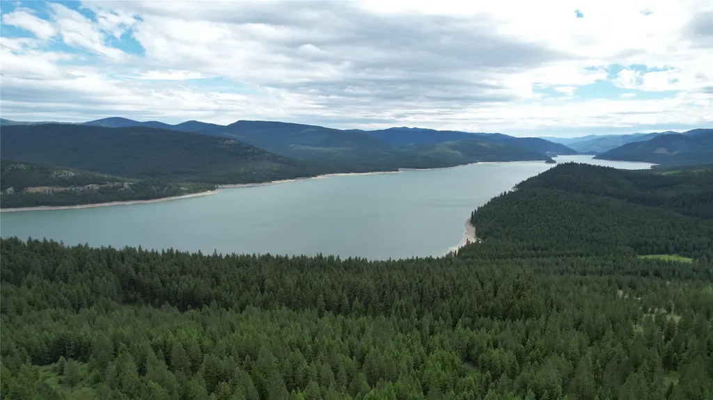 Nhn Montana Wild Resort Libby MT 59923