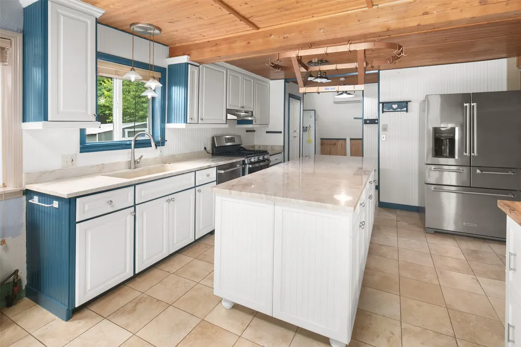 150 5th Street W Hungry Horse MT 59919