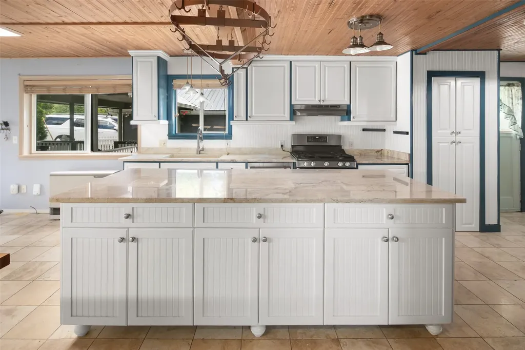 150 5th Street W Hungry Horse MT 59919