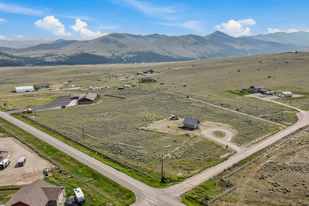 5919 Club House Court Helena MT 59602