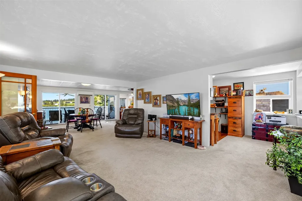 442 N Foys Lake Drive Kalispell MT 59901