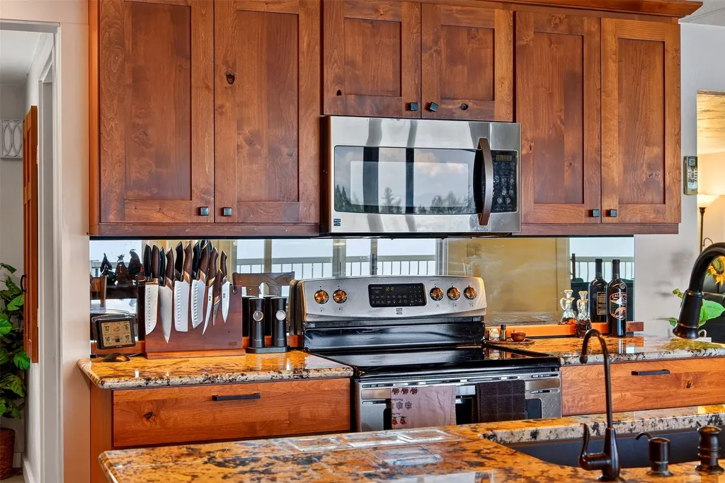 442 N Foys Lake Drive Kalispell MT 59901