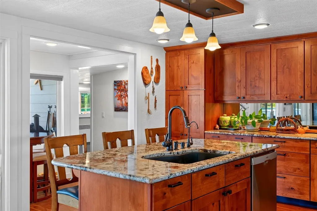 442 N Foys Lake Drive Kalispell MT 59901