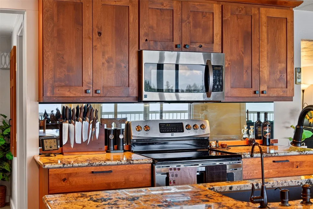 442 N Foys Lake Drive Kalispell MT 59901