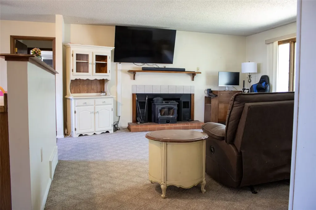 313 N Cherry Street Townsend MT 59644