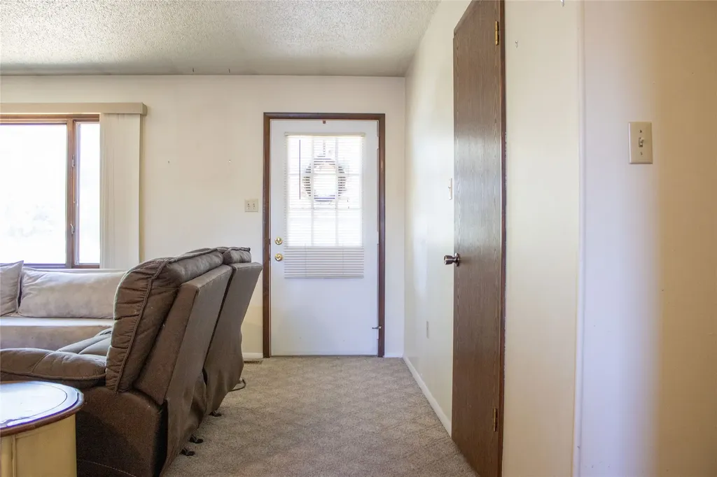 313 N Cherry Street Townsend MT 59644