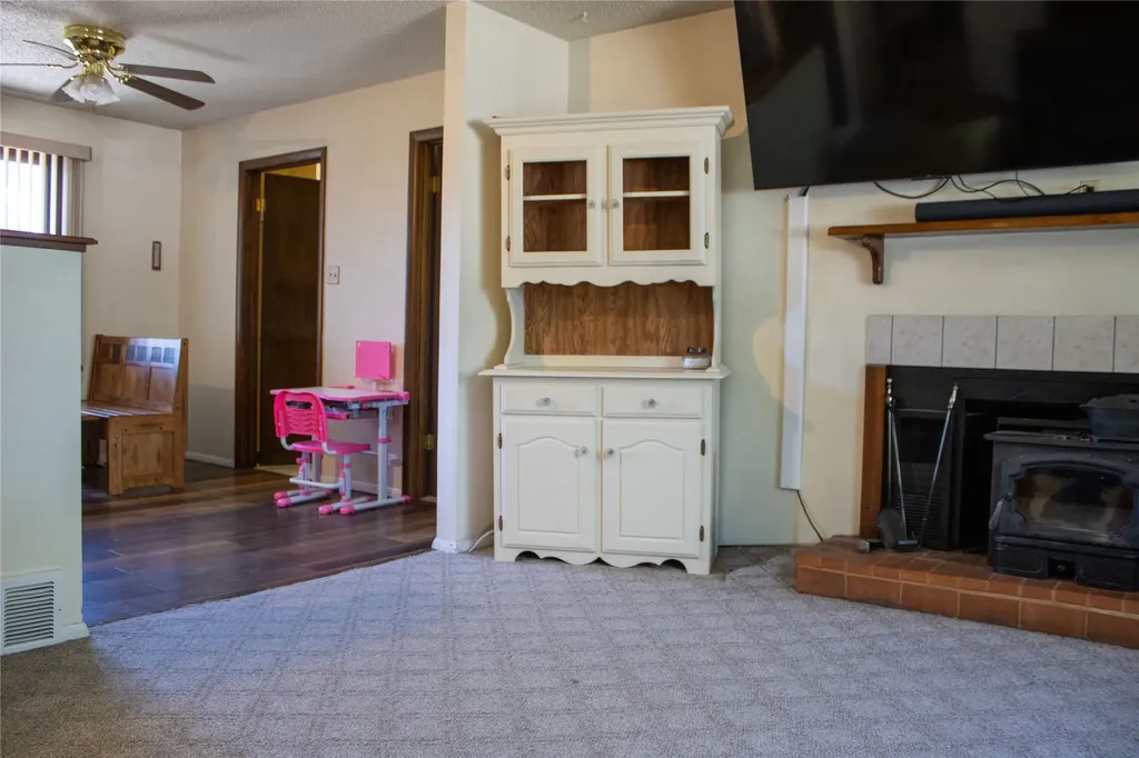 313 N Cherry Street Townsend MT 59644