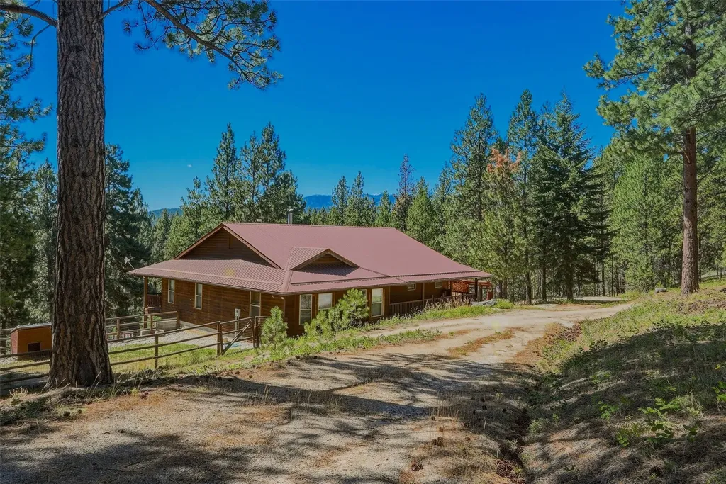 2108 Silver Ridge Road Hamilton MT 59840