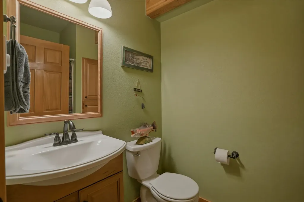 2108 Silver Ridge Road Hamilton MT 59840