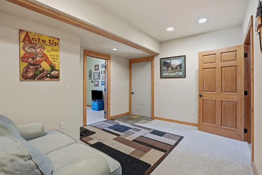 2108 Silver Ridge Road Hamilton MT 59840