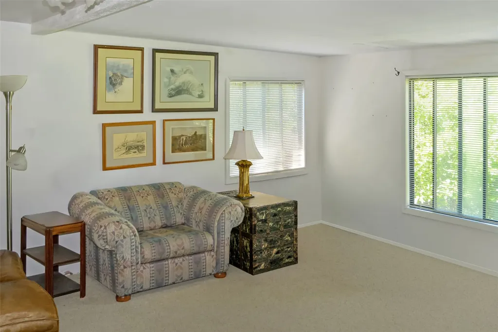 19537 Mt Highway 35 Bigfork MT 59911