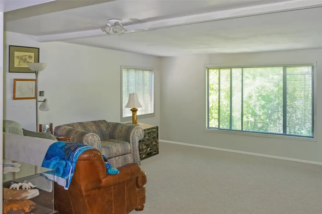 19537 Mt Highway 35 Bigfork MT 59911
