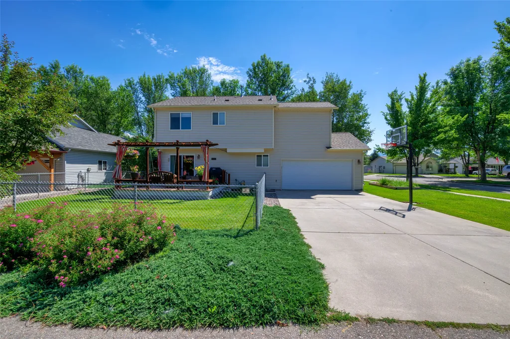 2945 Sheffield Drive Missoula MT 59808