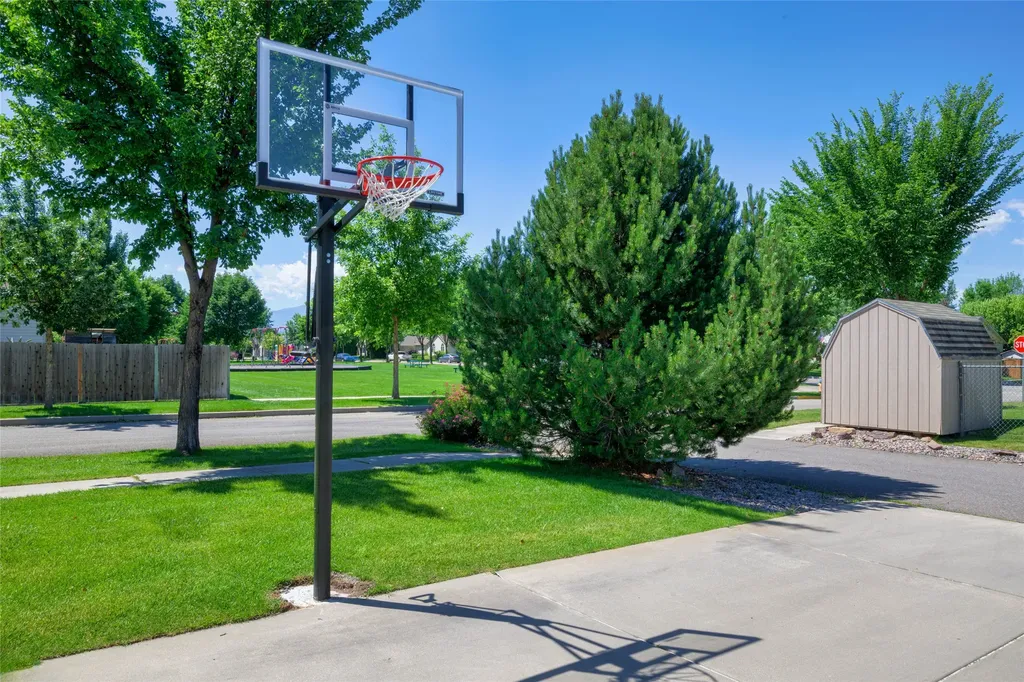 2945 Sheffield Drive Missoula MT 59808