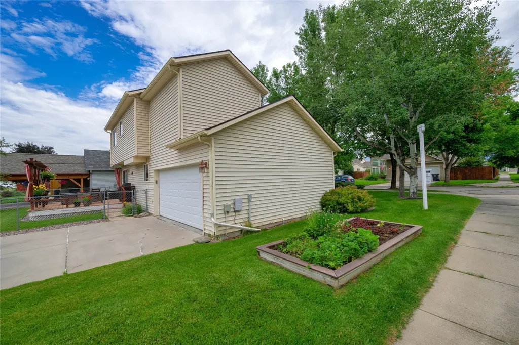 2945 Sheffield Drive Missoula MT 59808