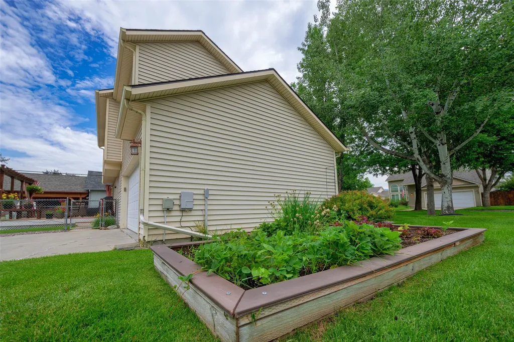 2945 Sheffield Drive Missoula MT 59808