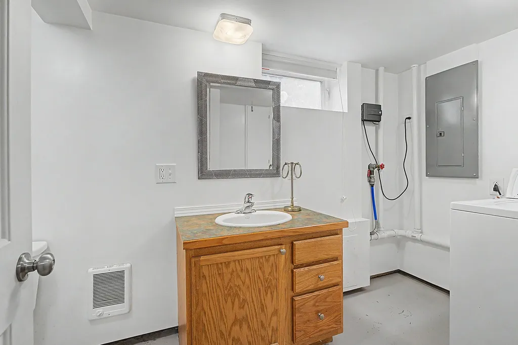 412 E Main Street East Helena MT 59635