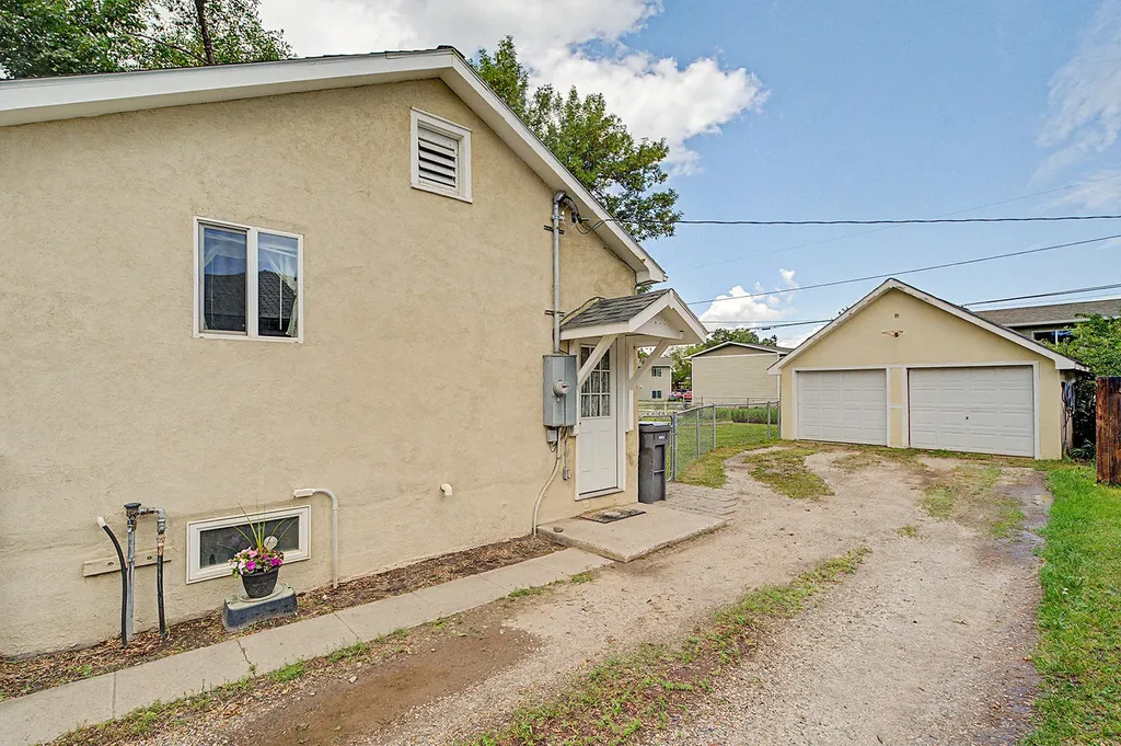412 E Main Street East Helena MT 59635