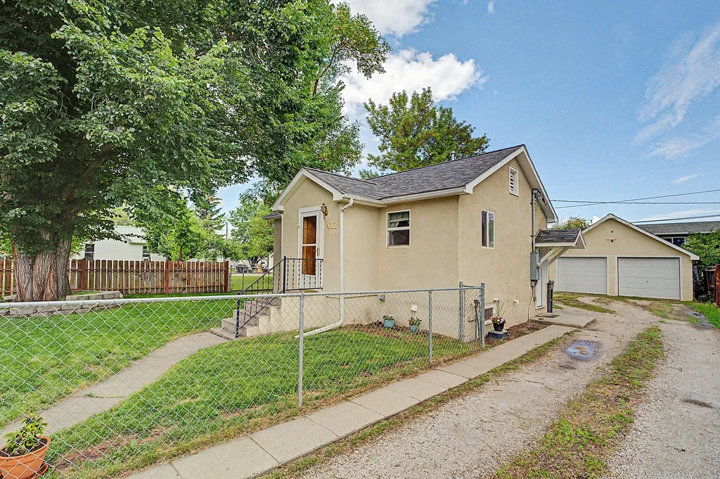 412 E Main Street East Helena MT 59635